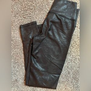 Offline aerie crackle legging